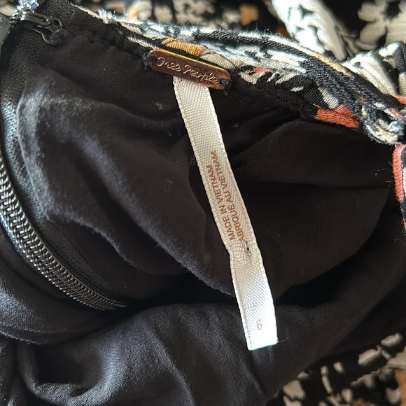 Free People Kaley Mini Dress in Black Floral Size 6 - Picture 7 of 16